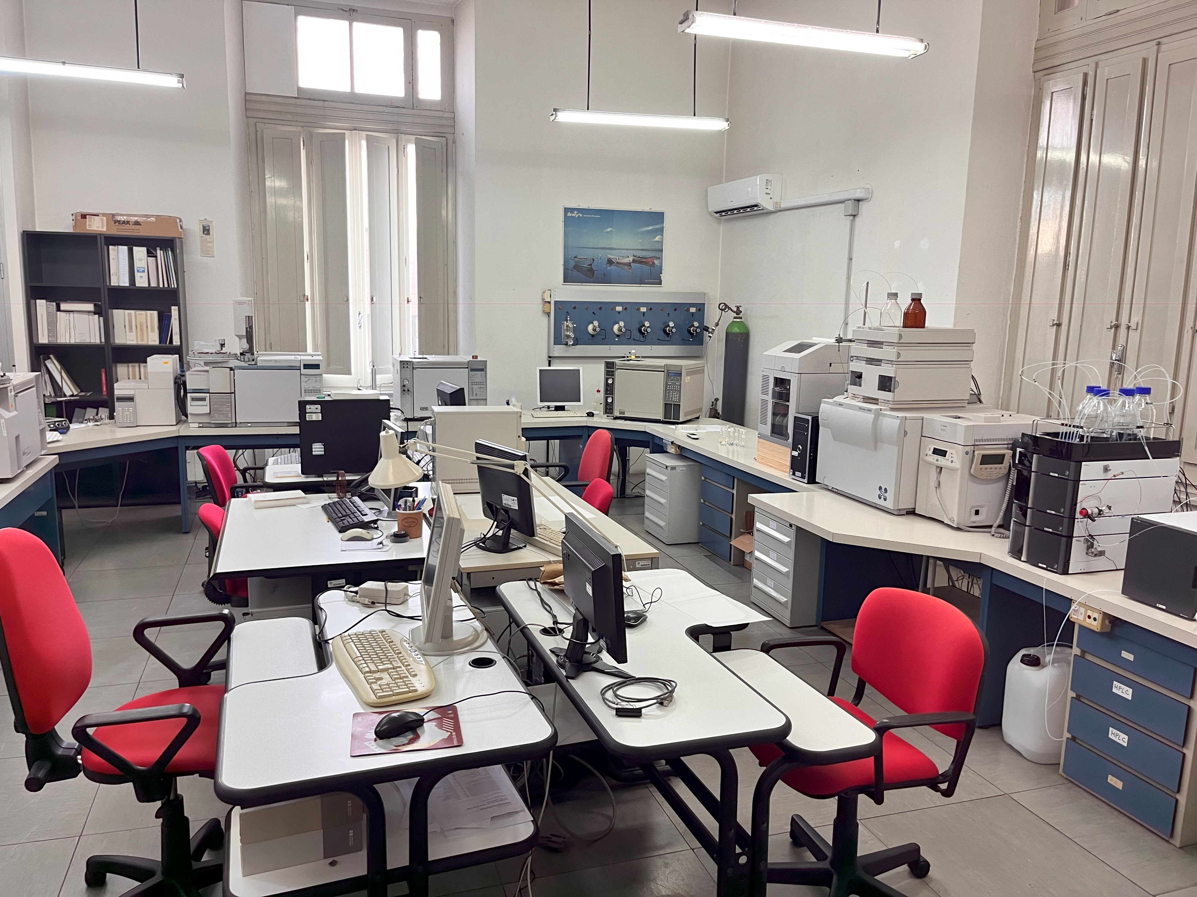 Laboratorio di Sostanze Naturali ed Alimentari 4